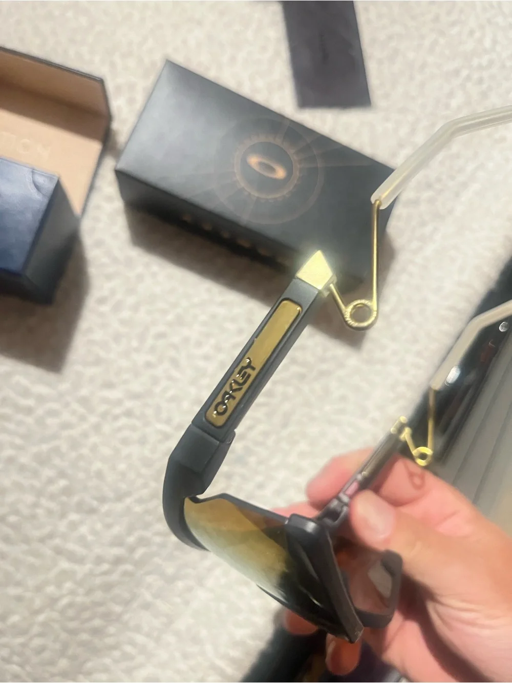 New Oakley Black Frame Sunglasses with Amber Mirror Lens! Comes with case etc